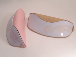 Футляр для солнцезащитных очков на магните